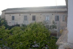 Lucera - Chiesa di Santa Maria di Costantinopoli (S. Anna) e Convento dei Cappuccini (Ricovero San Giuseppe di Maria de Peppo Serena)