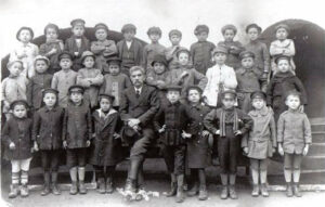 Lucera - Scuola Comunale S. Caterina 1919 - Maestro Nazario Melchionda. di San Nicandro Garganico - Foto di Massimiliano Monaco