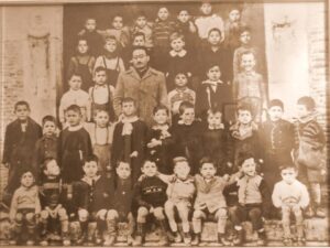 Lucera - Scuola Comunale S. Caterina 1949 - Il maestro Angelo Catalano - Foto di Lena Catalano