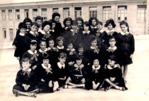 Lucera - Edificio scolastico "Lombardo Radice" 1962-1963 - Maestra Enza Lombardi - Foto di Ciro Triggiani