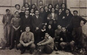 Lucera - Convitto Nazionale Bonghi 1952 - II Liceale B - Con Eleonora Stampanone e Aldo Pedicino