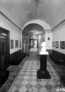 Lucera - Convitto Nazionale Ruggero Bonghi 1938 - Sala d'aspetto - Foto di Valentina Di Stefano