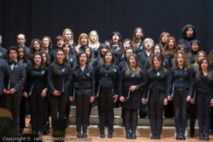 Lucera - Corale "S. Cecilia" don Eduardo Di Giovine - Concerto per il 150° anniversario dell'Unità d'Italia - Teatro Garibaldi 2011
