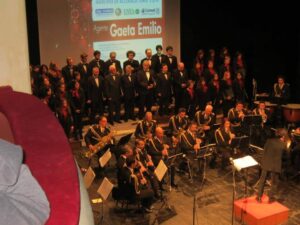 Lucera - Corale "S. Cecilia" don Eduardo Di Giovine - Teatro Verdi di San Severo 2012