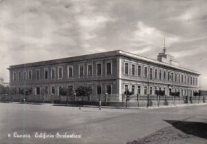 Lucera - Edifificio scolastico Tommasone anni 60
