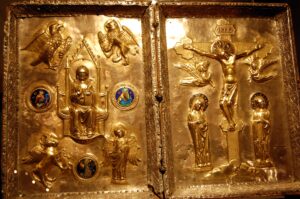 Lucera - Museo Diocesano - Copri evangeliario