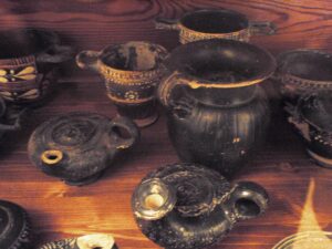 Lucera - Museo civico Fiorelli - Ceramica Apula 3° sec. a.c