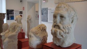 Lucera - Museo civico Fiorelli - Sala statue marmo