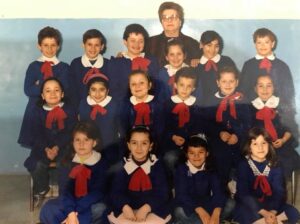 Lucera - Scuola Comunale S. Caterina 1987-88 - Maestra Cecafossi di Foggia - Foto di Antonella Bravi