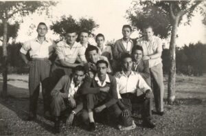 Lucera - I° A vincitrice del campionato di calcio studentesco lucerino 1949 - Foto di Valentina di Stefano
