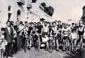 Lucera - Prima coppa Rita Tutolo 1955, vinta da Olindo Fiore - Foto di Michele Conte