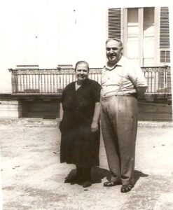 Lucera - De Chiara - Bar Pasticceria in piazza Duomo 1957- Salvatore De Chiara e Anna Vano