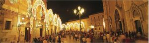 Lucera - Festa patronale anni 80 - Piazza Duomo