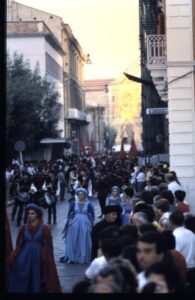 Lucera - Corteo storico anni 80 - Foto di Vincenzo De Biase