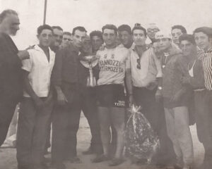 Lucera - Gara ciclistica - Si riconosce Eleuterio Pilla - Foto di Vincenzo Peppe De Biase