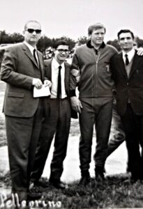 Lucera - mio padre 1* a dx, dopo Helmut Haller all'epoca nel Bologna con Dott. Morlacco V. e Sig. Ciccarelli