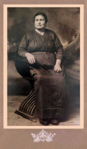 Lucera - Montagano Maria Anna (1880 - 1952) - Coniugata con Sassi Giuseppe, la mia nonna paterna Foto primi anni del 1900 - Foto di Elisa Sassi